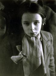 Französische Flüchtlingskinder kommen nach Zürich 1941 by Klauser Hans Peter
