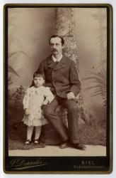 Leonie Wartmann (3 ans) avec son père Eduard Wartmann by Deppeler J.
