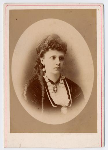Sophie Ida Bloesch-Perregaux (décédée en 1913) by Villars J.