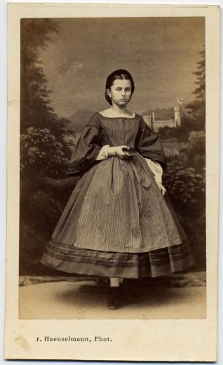 Laura Ida Wenner (1878) by Haeuselmann Jakob