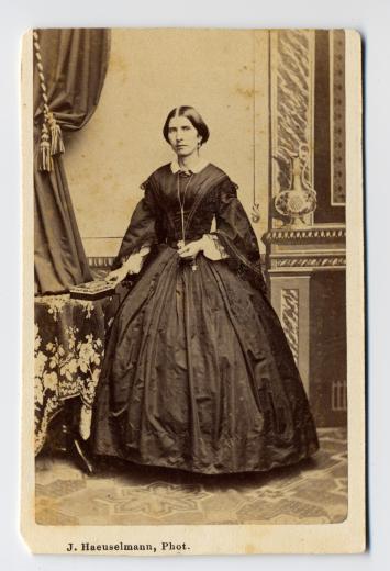 Frau Louise Verdan-Grosjean (1831-1880) by Haeuselmann Jakob