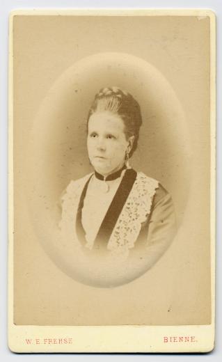 Portrait de femme inconnue by Frehse Wilhelm Emil