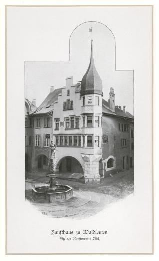 Zunfthaus zu Waldleuten. Sitz des Kunstvereins Biel by M.R.Co